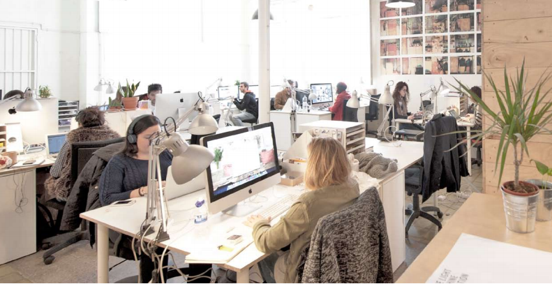 virtual coworking space traveling