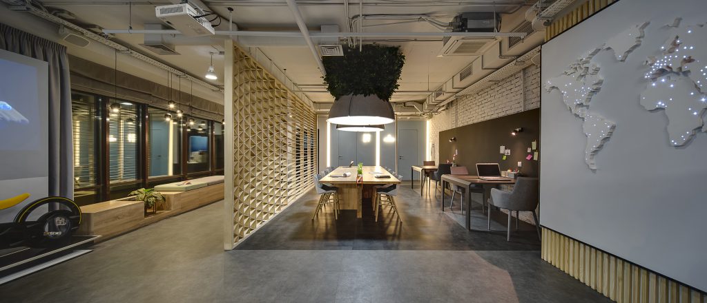 coworking facility, coworking offce, competing coworking space